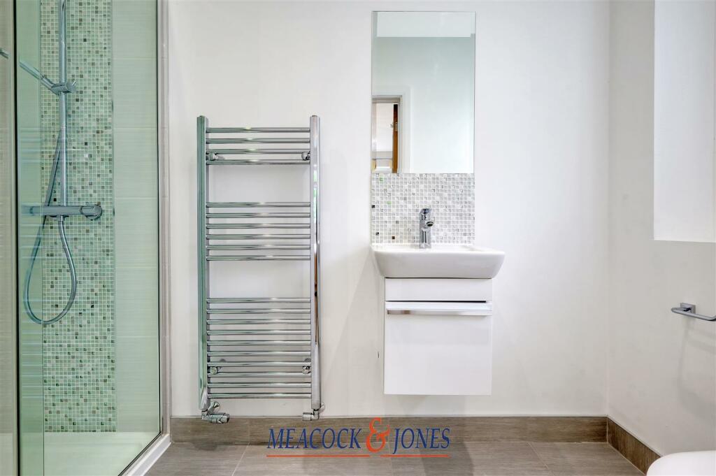 Additional image 26 of Heronway, Hutton Mount, Brentwood