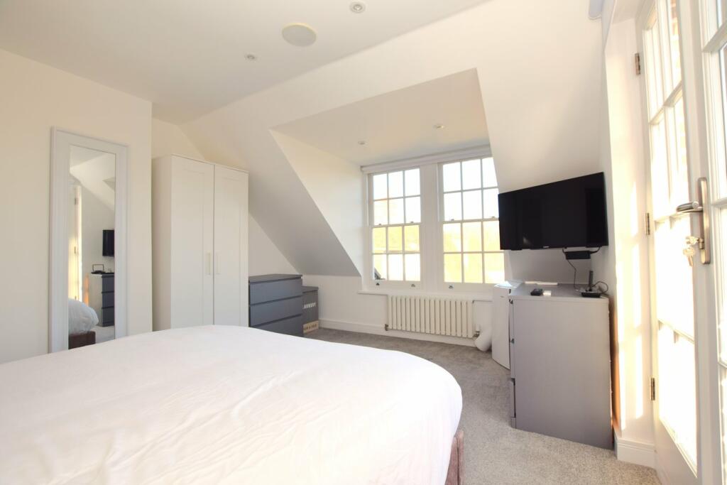 Additional image 10 of Chapel Street, Billericay, CM12