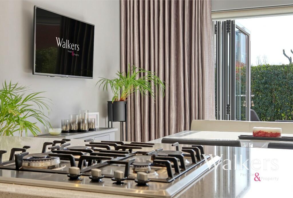 Additional image 6 of Danbury Palace, Danbury