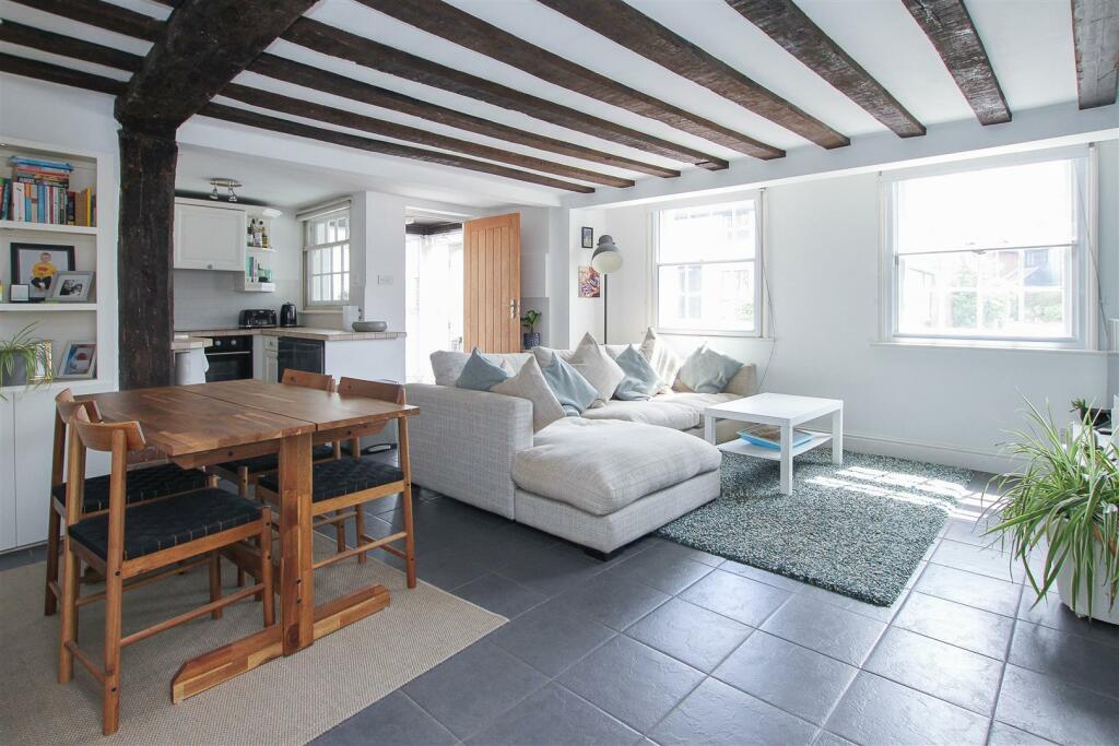 Additional image 9 of High Street, Ongar