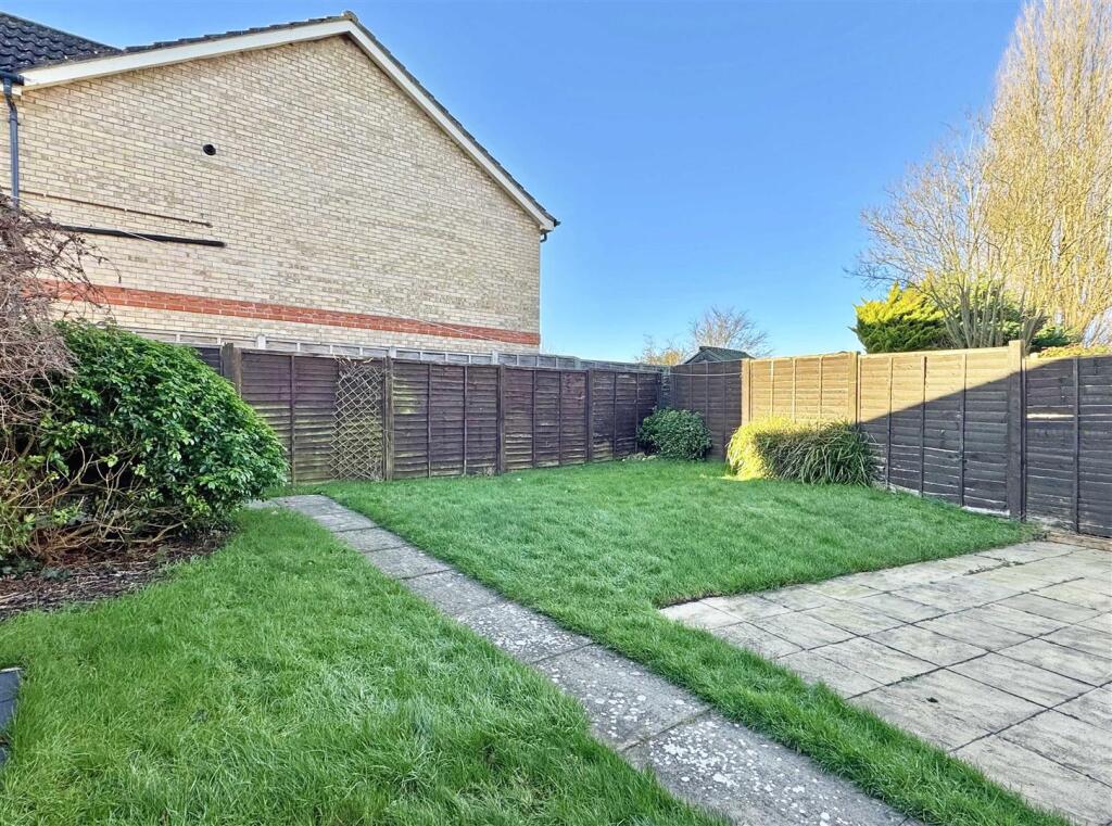 Additional image 20 of Sun Lido Square Gardens, Braintree