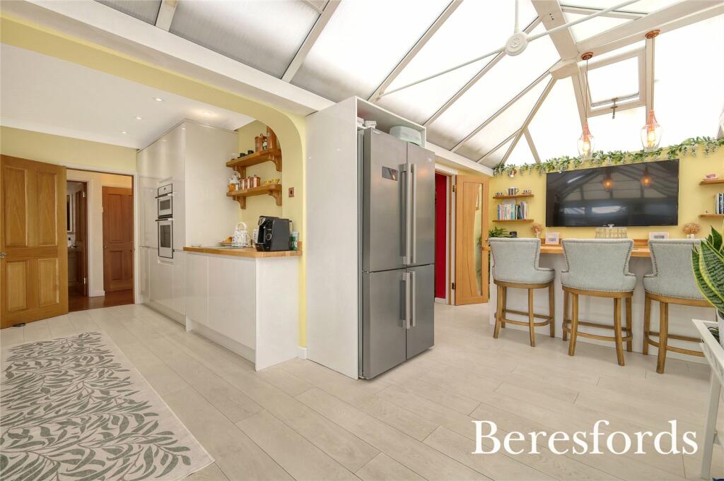 Additional image 12 of Kennel Lane, Billericay, CM11