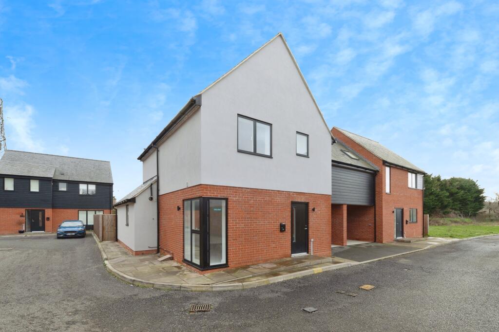 Additional image 3 of Harding Elms Road, Crays Hill, Billericay, CM11