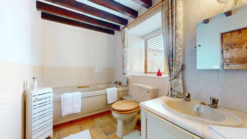 Additional image 18 of Rhosesmor, Mold