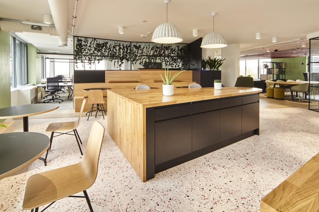 Additional image 13 of Mosaic East - Knolly's, 17 Addiscombe Road, Croydon, CR0 6SR