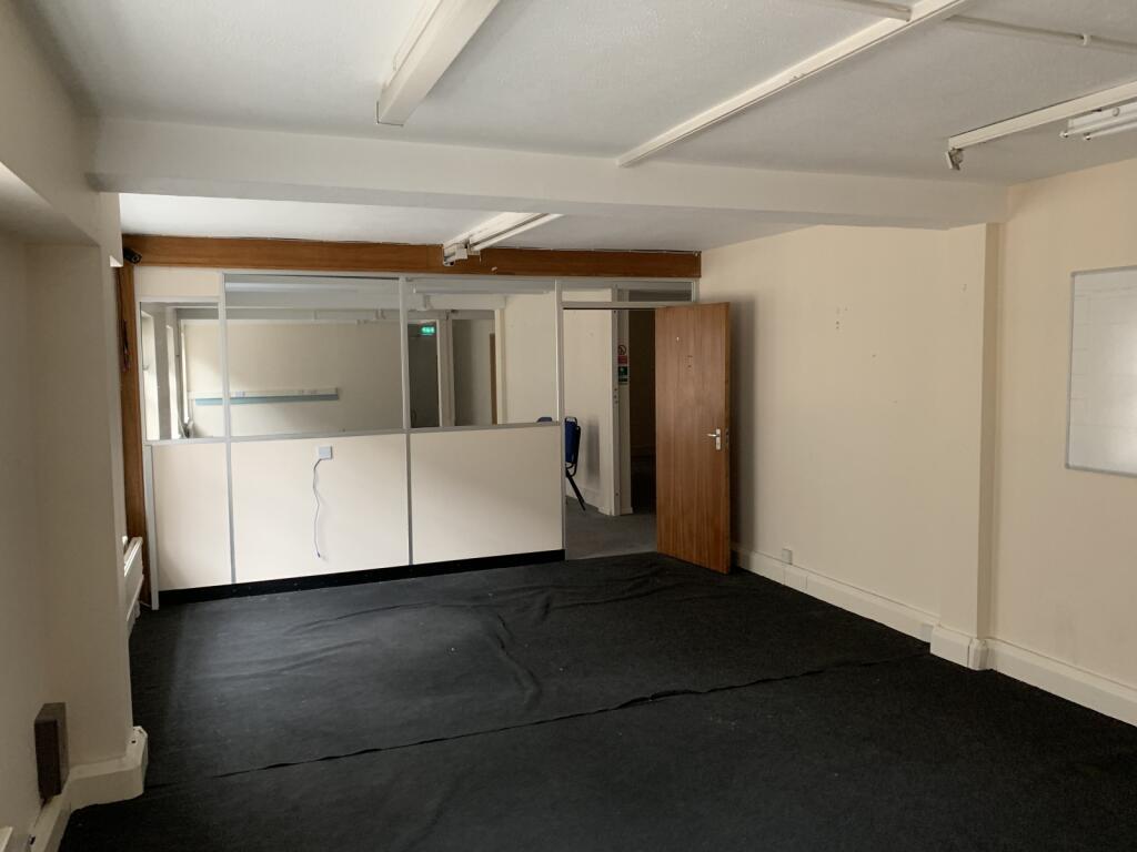 Additional image 2 of Lisle House, Red Lion Yard, CO1