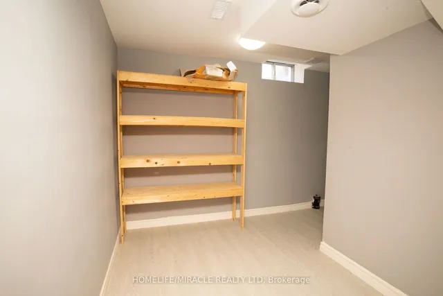 Additional image 25 of 23 Piane Ave