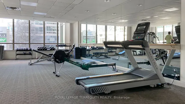 Additional image 21 of 18 Parkview Ave Unit 207