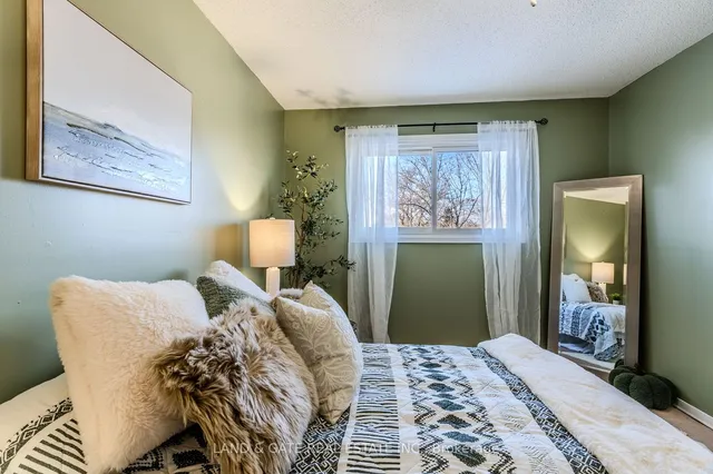 Additional image 26 of 11 Golders Green Ave