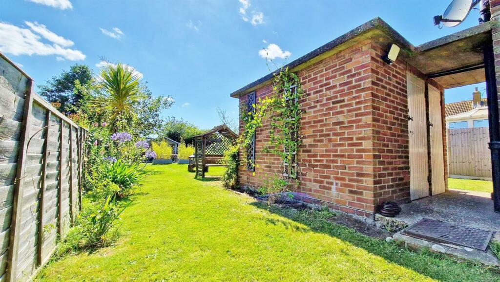 Additional image 21 of Walton Road, Kirby-Le-Soken