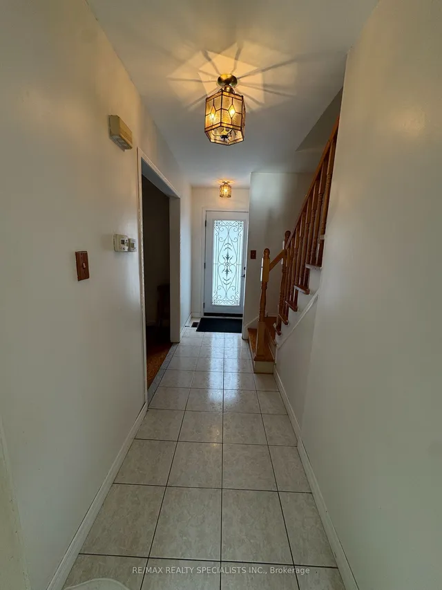 Additional image 20 of 53 Fallingdale Cres