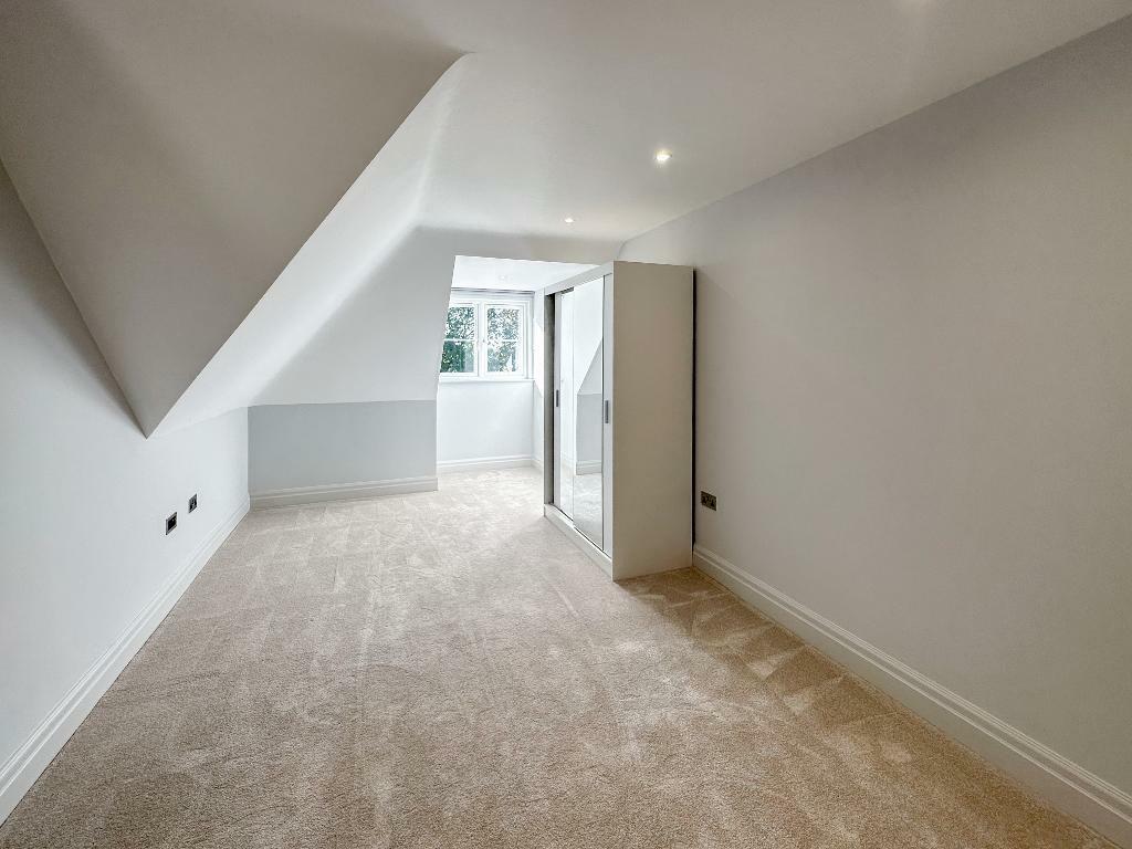 Additional image 6 of Limpsfield Road, Warlingham, Surrey, CR6 9RL