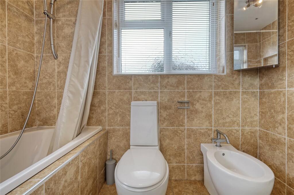 Additional image 10 of The Meadow Way, Billericay, Essex, CM11