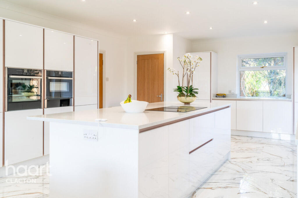 Additional image 6 of Naze Park Road, Walton On The Naze