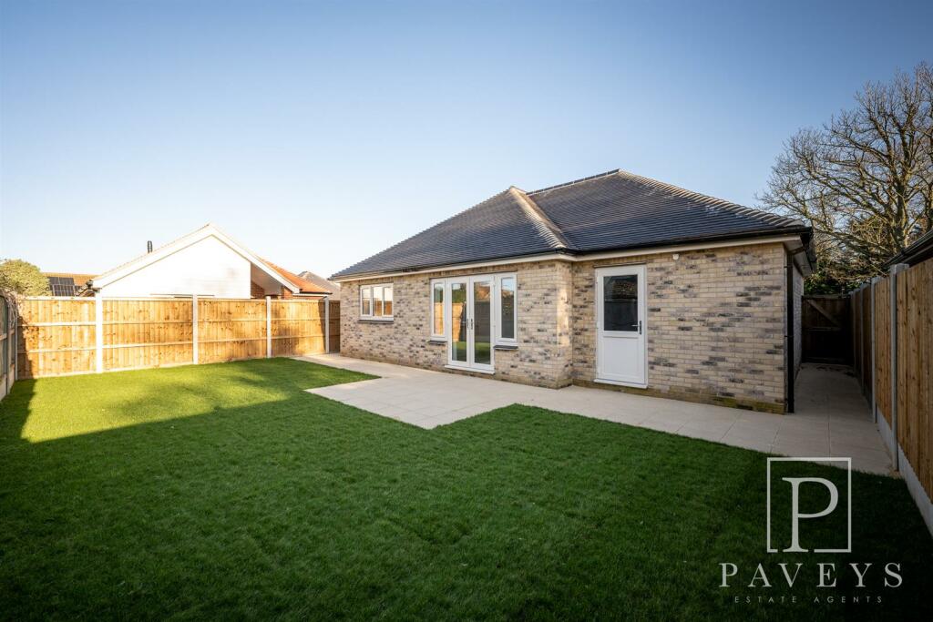 Additional image 19 of Turpins Lane, Kirby Cross, Frinton-On-Sea