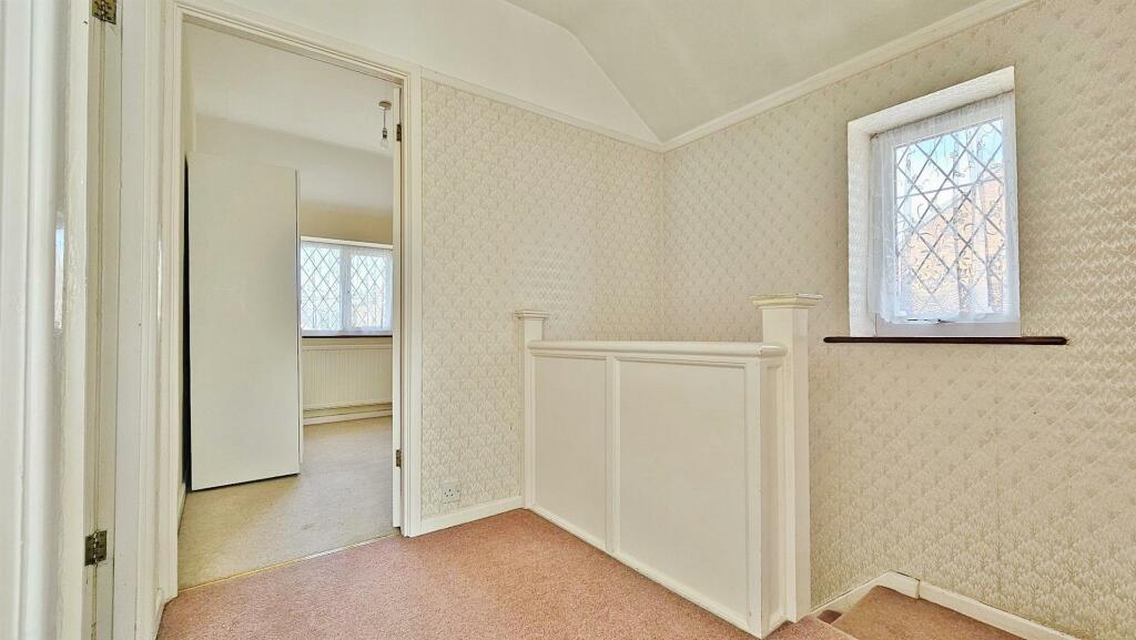 Additional image 18 of First Avenue, Walton On The Naze