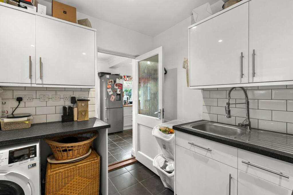 Additional image 9 of Wavell Avenue, Colchester, Essex, CO2