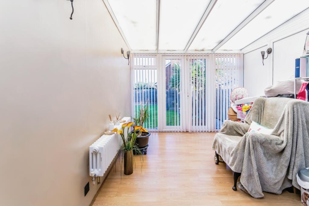 Additional image 5 of Temple Avenue, Croydon, Surrey, CR0