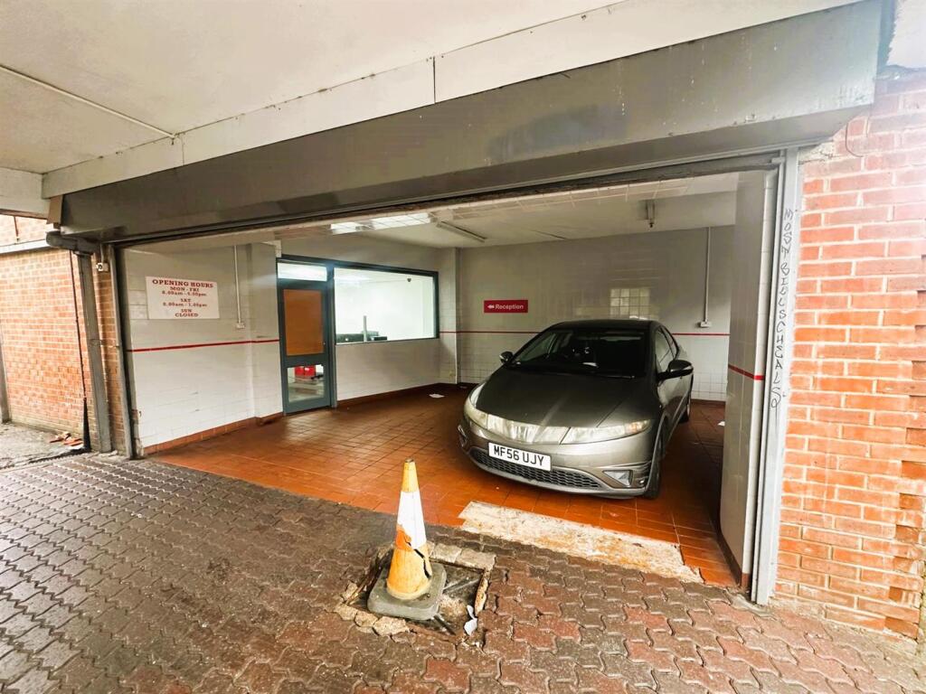Additional image 9 of Handcroft Road, Croydon, Surrey CR0 3LE