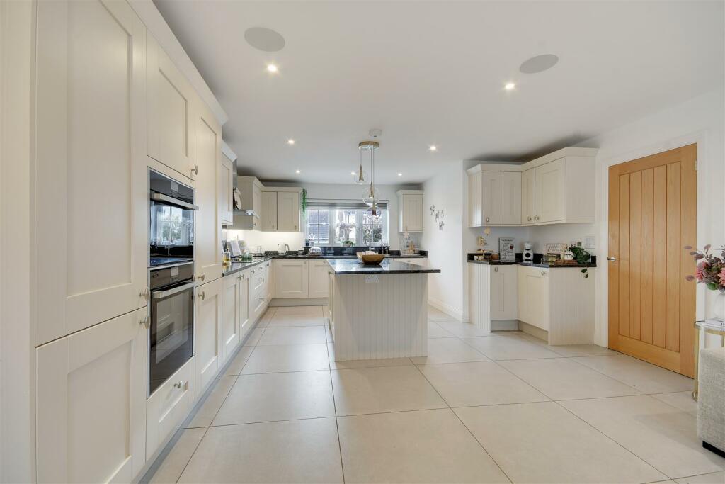 Additional image 7 of Murrayfields, Burnham-On-Crouch