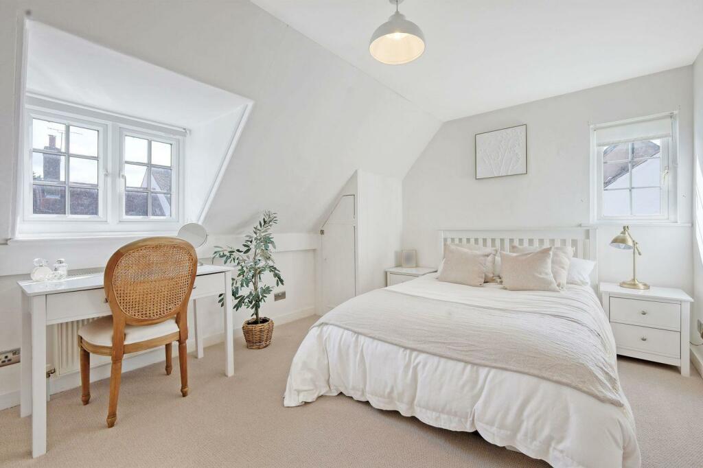 Additional image 9 of High Street, Roydon, Essex