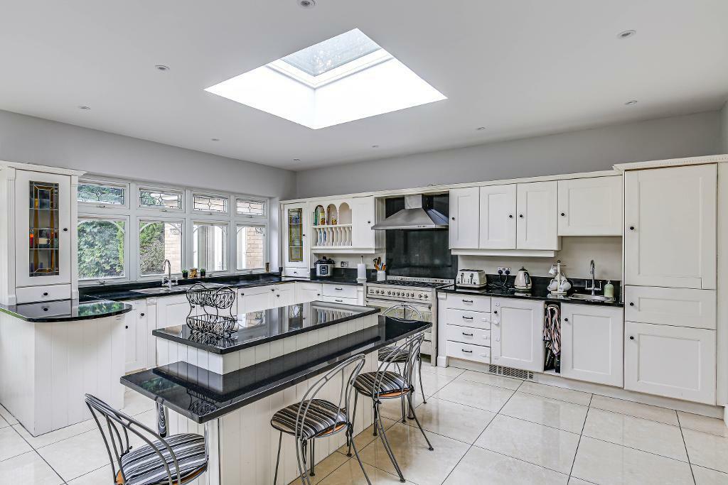 Additional image 7 of Arkwright Road, Sanderstead, CR2 0LL