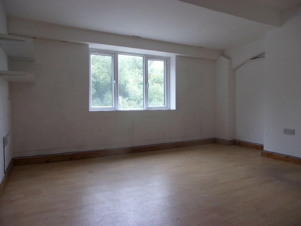 Additional image 3 of Unit 17 Ozdil House, River Way, Harlow, Essex, CM20 2DR