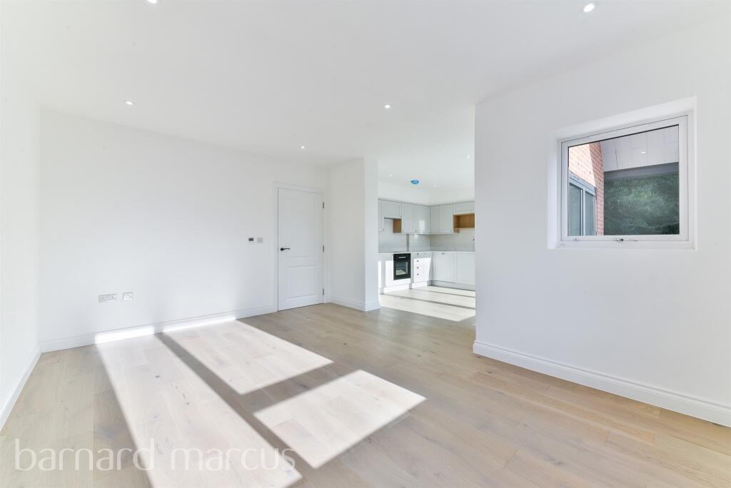 Additional image 6 of Sanderstead Road, South Croydon