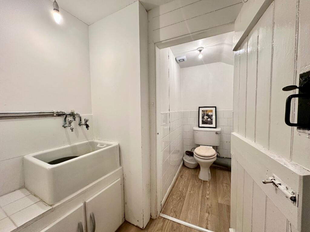 Additional image 10 of High Street, Ongar