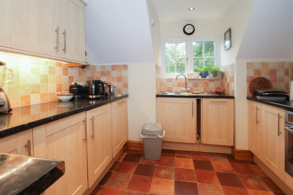 Additional image 15 of Station Lane, Ingatestone