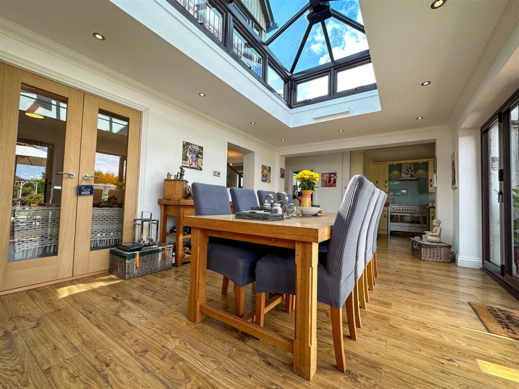 Additional image 6 of Southcliff Park, East Clacton