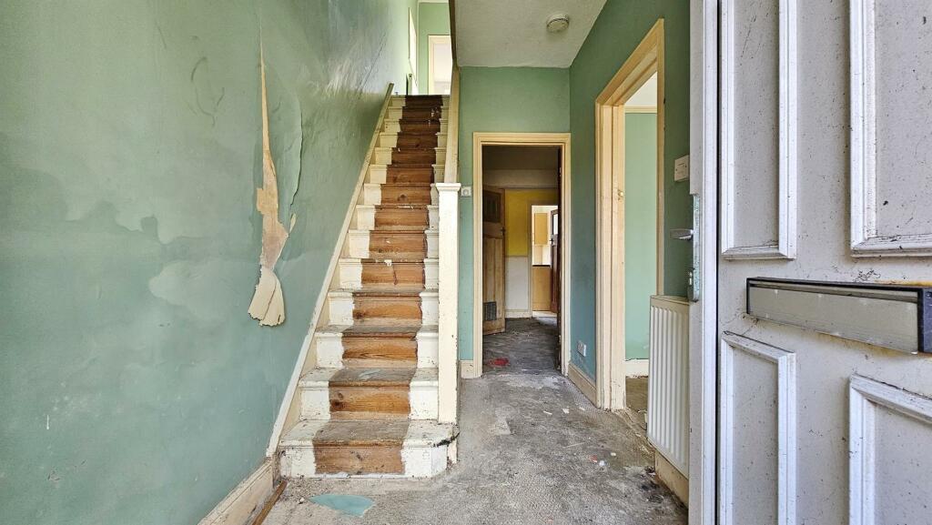 Additional image 16 of Standley Road, Walton On The Naze