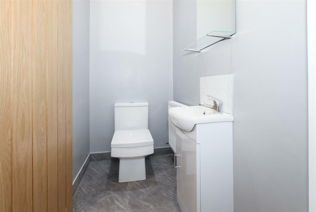 Additional image 7 of Tipps Cross Lane, Hook End, Brentwood