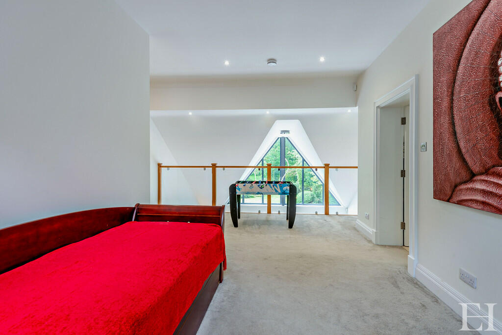 Additional image 21 of Lexden Road, Colchester