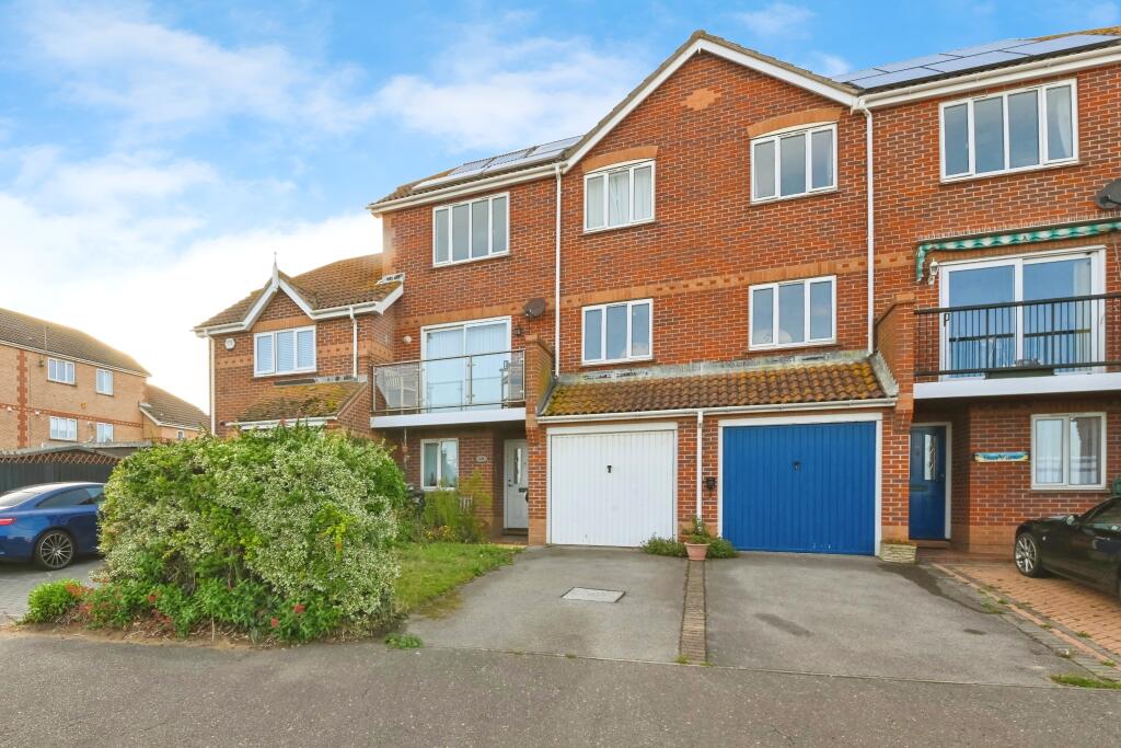 Additional image 18 of Hastings Avenue, Clacton-on-Sea, Essex, CO15