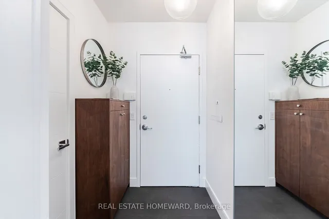 Additional image 5 of 218 Queens Quay Unit 909