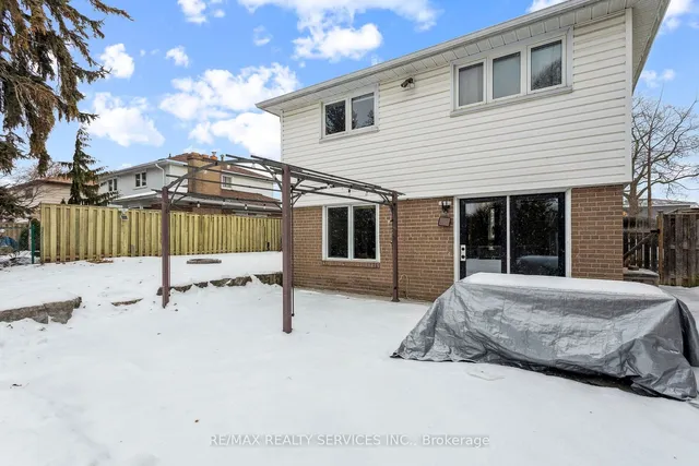 Additional image 35 of 8 Derwent Ave