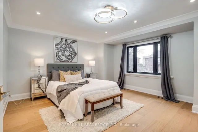 Additional image 22 of 293 Chaplin Cres