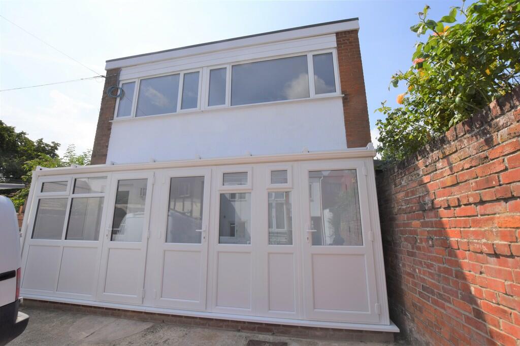 Additional image 9 of Hythe Hill, Colchester