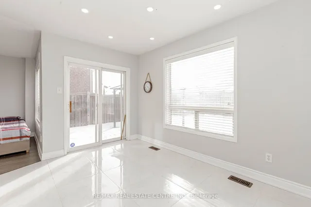 Additional image 21 of 12 Tregate Cres