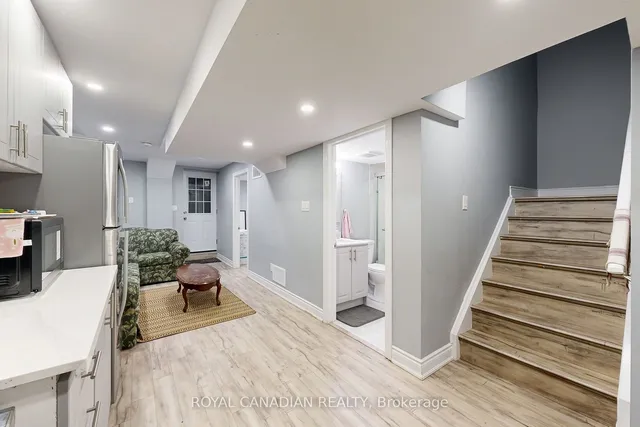 Additional image 29 of 11 Revelstoke Pl