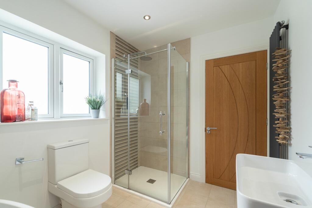 Additional image 18 of Ruthin Road, Gwernymynydd, CH7