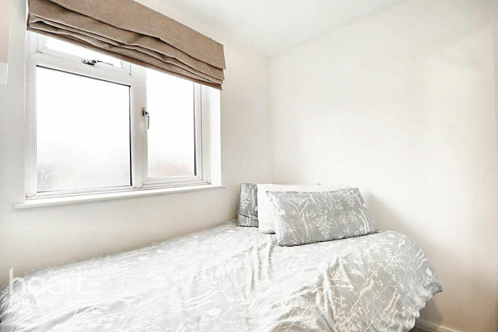 Additional image 18 of Pipchin Road, Chelmsford