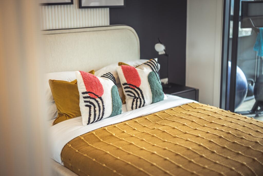 Additional image 9 of Station Road, Croydon, CR0