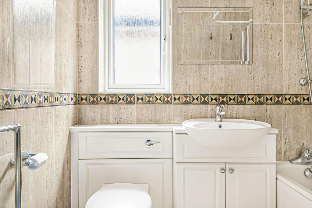 Additional image 6 of Lloyd Park Avenue, Croydon, CR0