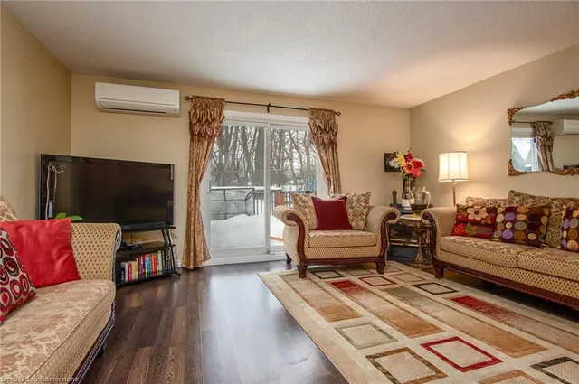 Additional image 7 of 121 Morgan Ave Unit 9