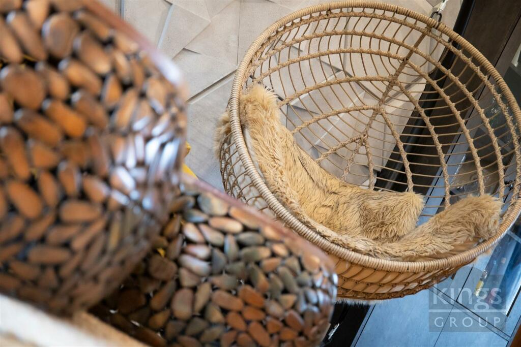 Additional image 9 of Hawkenbury, Harlow