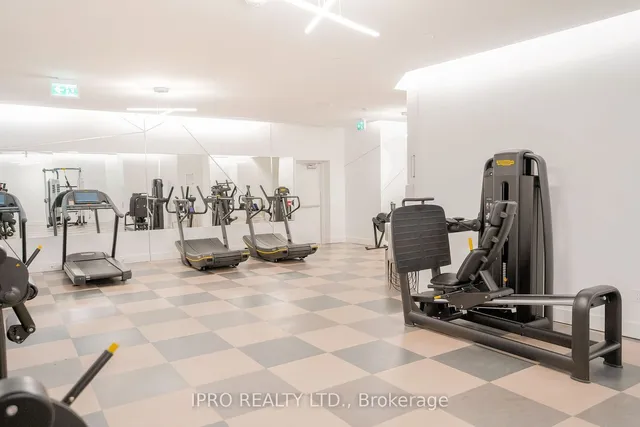 Additional image 33 of 30 Ordnance St Unit 407