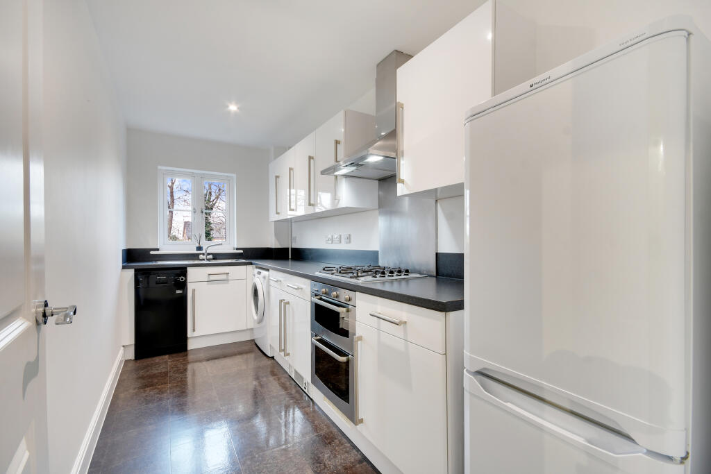 Additional image 13 of Chelwater, Great Baddow, Chelmsford