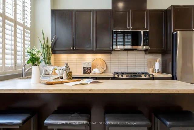 Additional image 7 of 10 Wellesley Pl Unit 101